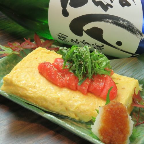 Specially made rolled egg (topped with a piece of mentaiko)