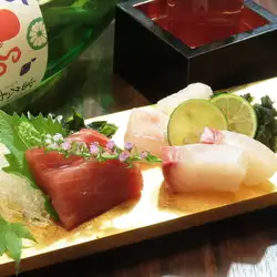 [Sashimi] Three kinds