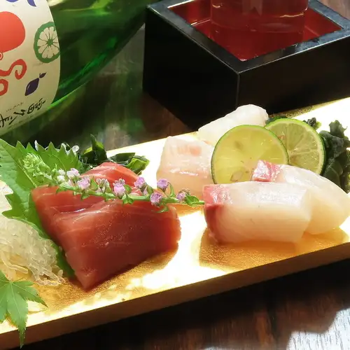 [Sashimi] Three kinds