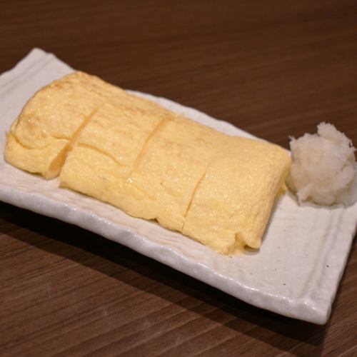 Fluffy and creamy rolled sushi