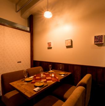 Recommended for entertaining guests at the newly opened ``Adult Hideaway'' in Kannai! We provide a space where you can relax and unwind.A modern and stylish private room that will make you forget the hustle and bustle of Yokohama/Kannai.We also accept private banquets for groups.A relaxing space with a perfect atmosphere ♪ Please use it for anniversaries ☆. .◇Kannai Private Room Izakaya◇