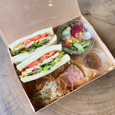 In addition to the event-limited "sandwich box", please contact us for takeout for a large number of people!