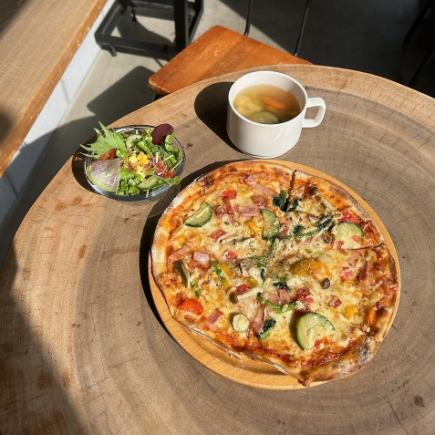 選べるメイン【&A SET/PIZZA】1,930円（税込） 