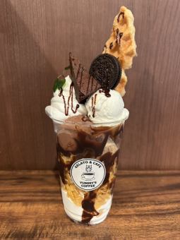 チョコレートパフェ