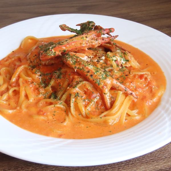ワタリガニのトマトクリームパスタ