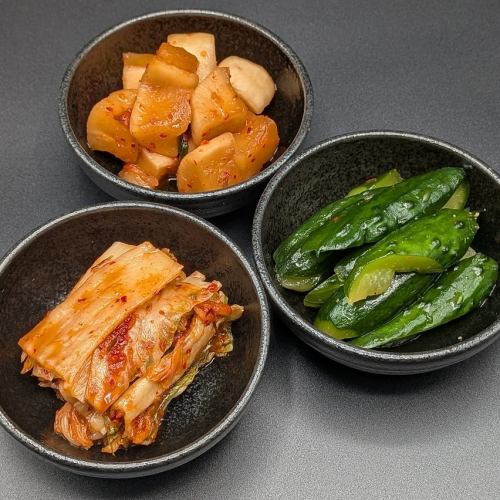 白菜キムチ/オイキムチ(きゅうりキムチ)/カクテキ(大根キムチ)