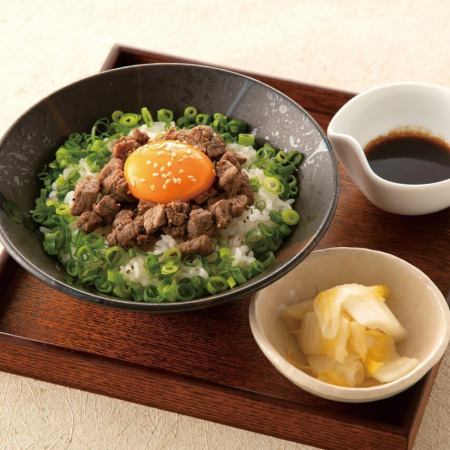 ごろごろ牛肉の贅沢TKG