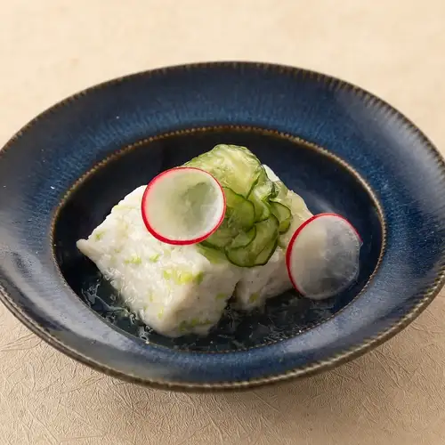枝豆と長芋羊羹　生姜ジュレ
