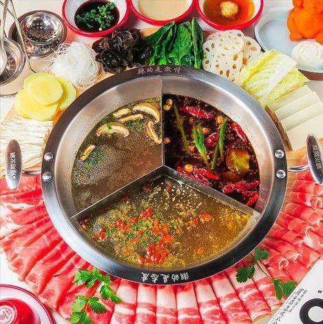 All-you-can-eat hotpot from 2,980 yen