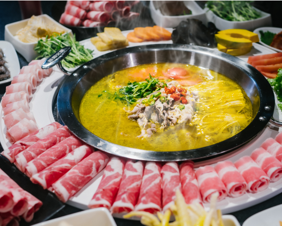 [For beautiful skin girls' party] Yakuzen hotpot is perfect for girls' gatherings ◎ Enjoy 3 types of collagen-rich soups ♪ Girls' gathering in Ueno ♪ Ueno / banquet / near the station / all-you-can-eat / all-you-can-drink / Kuroge Wagyu beef/welcome and farewell party/all-you-can-eat and drink/date/private room/hot pot