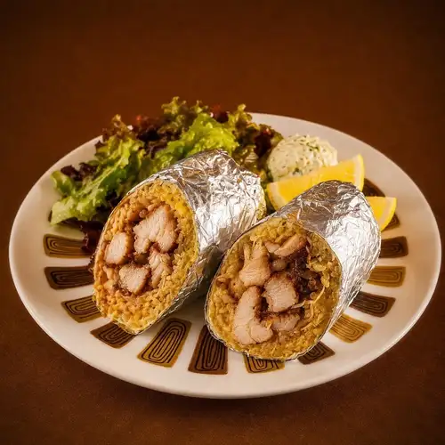 お食事にもおすすめ◎チキンブリトー