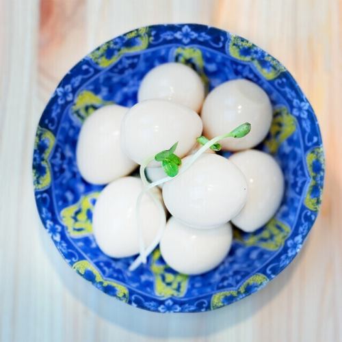 Seasoned quail eggs