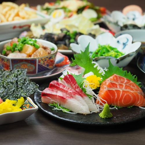Extremely fresh! Enjoy the bounty of the sea with sashimi platters and other exquisite seafood dishes!