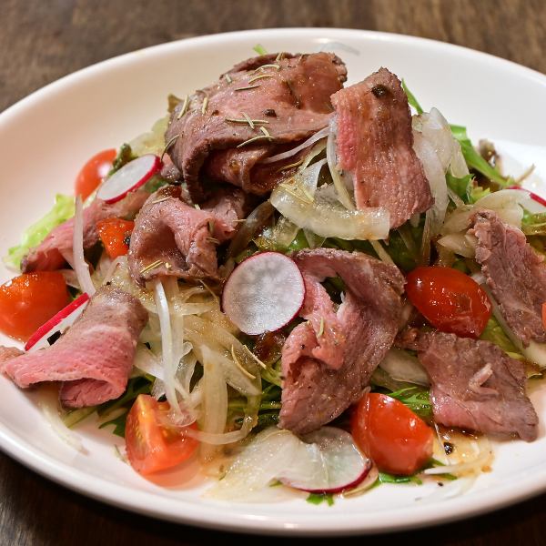 ローストビーフサラダ