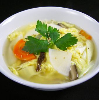 Fluffy egg soup