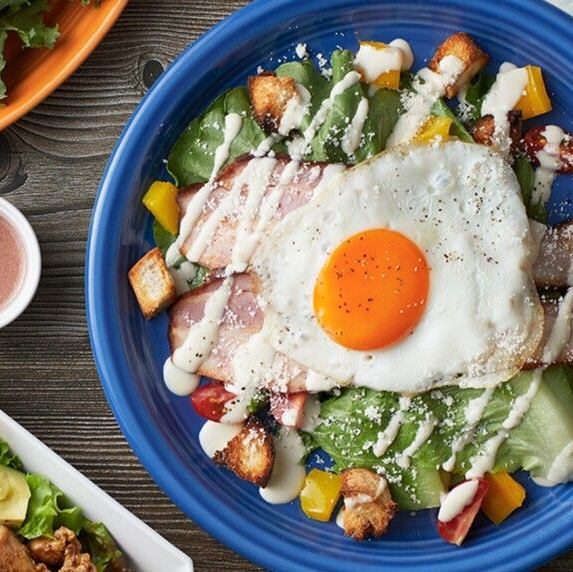 ロメインレタスのシーザーサラダ