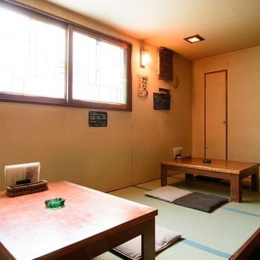 人気の座敷のお席はそのままに、テーブル席を増設！味のある店内は、初めての方でも、お一人様でも気軽に立ち寄れる居心地の良さです。
