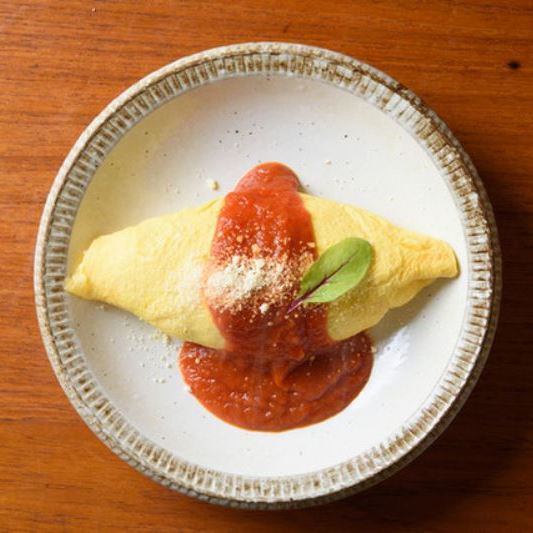 【燻製料理だけじゃない！】わんぱくオムライスなどのお料理も絶品且つ人気料理多数御座います！