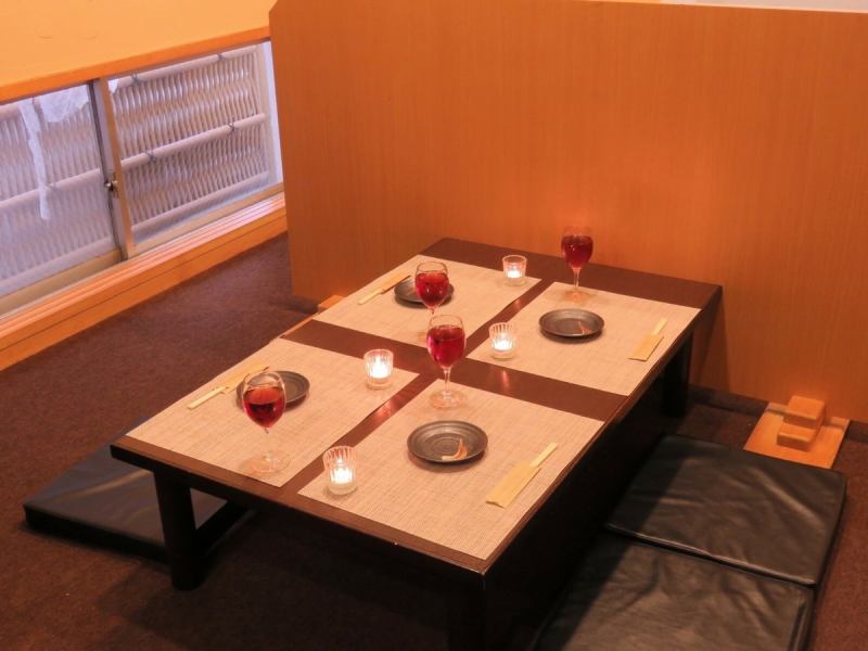 [Digging and tatami seats] The digging and tatami seats for up to 24 people can be transformed into digging and private room seats by removing the partition! Perfect for company banquets!