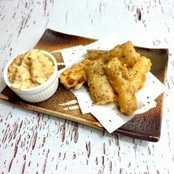 山芋の唐揚げ～自家製まぐろタルタル～