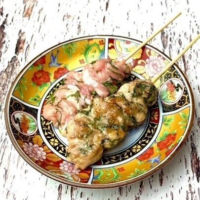 【炭火焼き鳥】せせり大葉(1本)