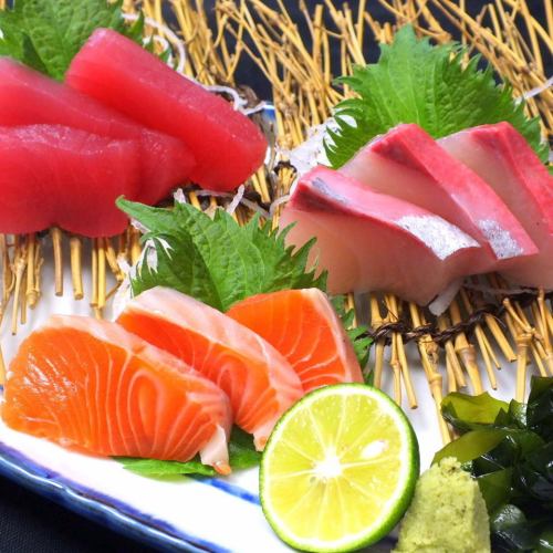 Excellent freshness! Perfect for sake [Assorted 3 types of sashimi]