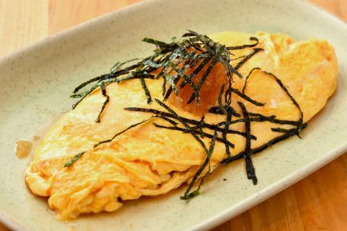 鉄板オムレツ (出汁・チーズ明太)