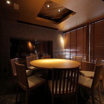 個室確約◎【2時間80種食べ放題/90種飲み放題】肉料理/野菜巻き串など◆4000円(税込)