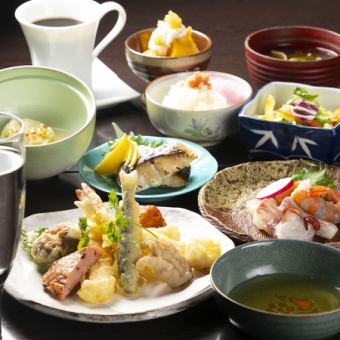 【ランチ】 桜の天麩羅ご膳　1980円(税込)