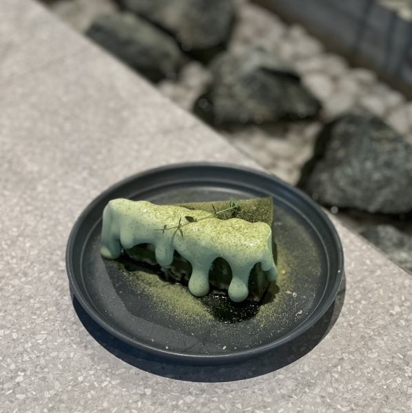 Matcha Creamy Cake