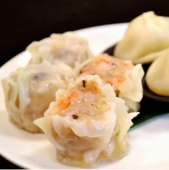 自家製焼売（ぷりっぷり海老焼売・ジューシー黒豚）