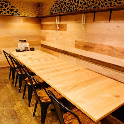 テーブル個室は16名まで◎