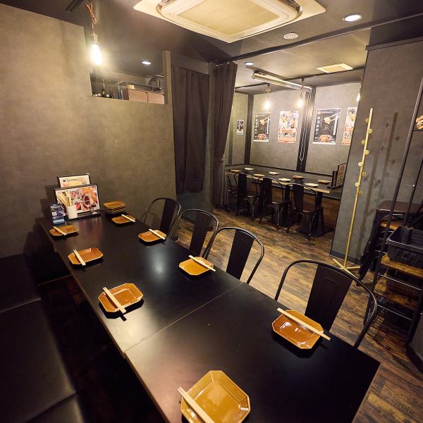 【アクセス抜群！なんば・心斎橋～徒歩5分】繁華街の中のビル奥に佇む大人の隠れ家。店舗貸切も10名様～70名様までお受け致します。お電話にて一度お問合せ下さい！