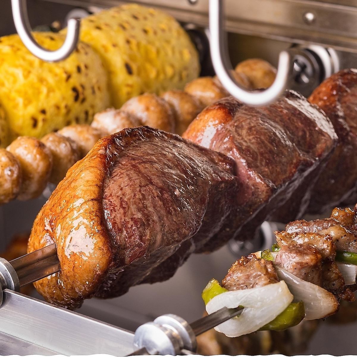 ★All-you-can-eat 15 types of Churrasco! Enjoy the hearty chunks of meat♪
