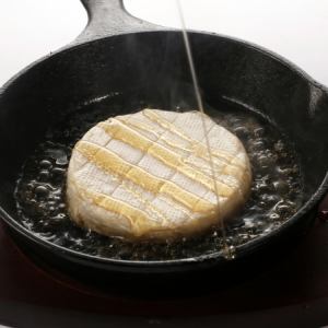 꿀 카망베르 치즈