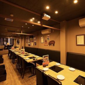 【关于包场2楼】平日：30人以上，或套餐18万日元！周末：38人以上，或套餐21万日元！最多可容纳45人！请先与我们联系。！
