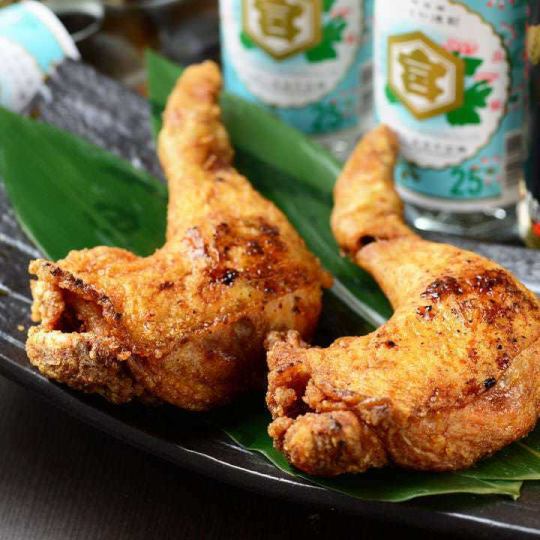120-minute all-you-can-drink included! Super value! Enjoy Nagoya Cochin chicken in the Charcoal Grilled Bone-in Chicken Thigh Course, 12 dishes for 3,980 yen
