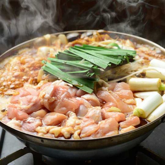 ★12月限定《120分飲み放題付》選べるスープ!鍋を囲んで忘年会♪【錦爽鶏の鶏鍋コース】10品