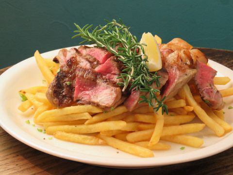 メイン料理も多数ご用意