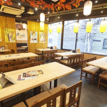 各種宴会にぴったりなテーブル席をご用意しております！