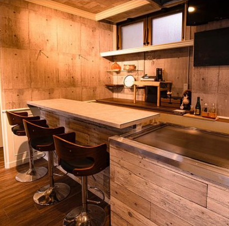 カウンター席で大切な方とゆっくりお過ごしください。