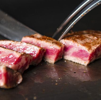 盡情享用美味的鐵板燒