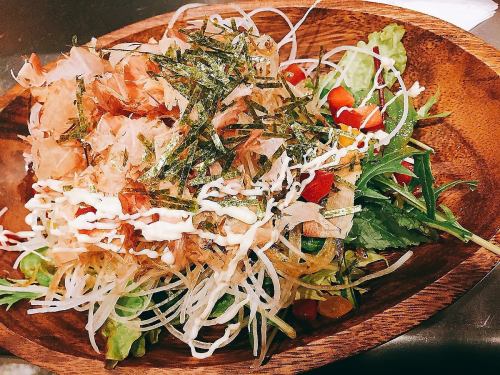 샤키샤키 무와 자코의 일본식 샐러드