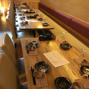 【丰盛火锅套餐】三种火锅任您选择!豪华套餐【包含2.5小时畅饮,最后点餐时间为关门前30分钟】9000日元(共10道菜)