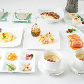 雲南名物料理　雲南コース（二名様より）8800円税込　お一人様