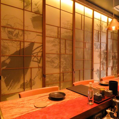 Enjoy yakitori and wine in a relaxed atmosphere