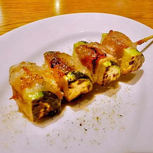 ズッキーニ巻き　カレー山椒塩