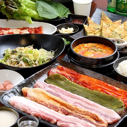 贅沢7種類サムギョプサル
