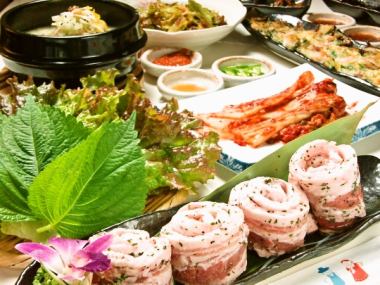 180分【サムギョプサル含む韓国料理(全12品)・食べ放題】5380円(2名様から)