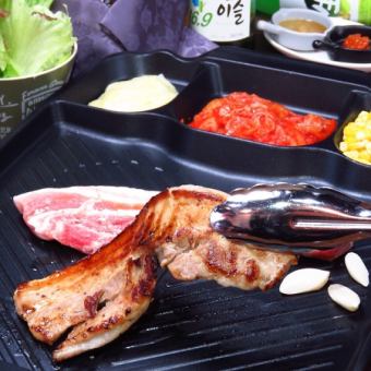 【宴会、パーティに！】90分飲み放題付き★サムギョプサルコース《全9品》4700円(税込)